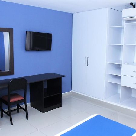 Eslait Hotel & Apartamentos 巴兰基亚 外观 照片