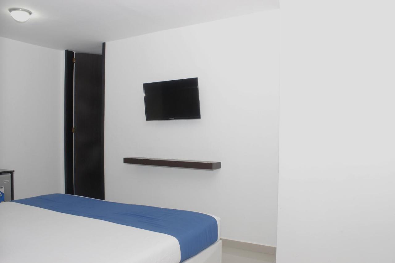 Eslait Hotel & Apartamentos 巴兰基亚 外观 照片
