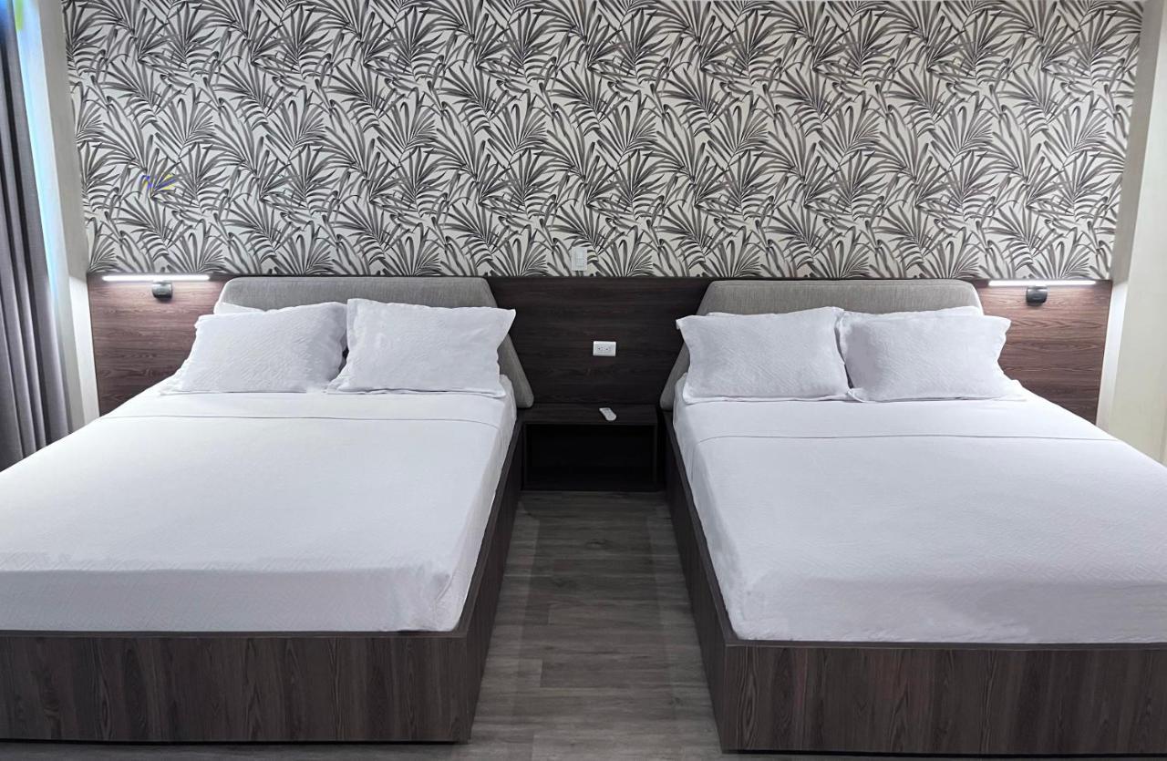 Eslait Hotel & Apartamentos 巴兰基亚 外观 照片