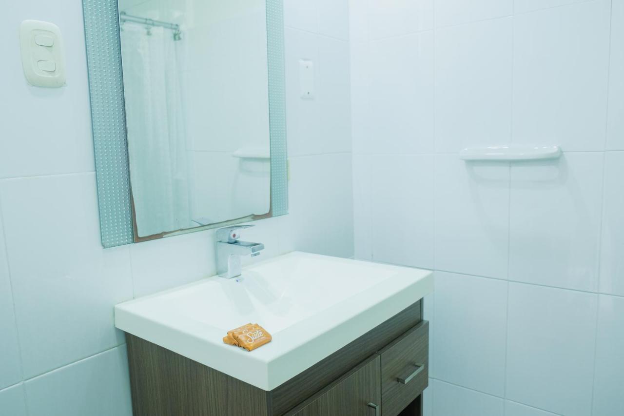 Eslait Hotel & Apartamentos 巴兰基亚 外观 照片
