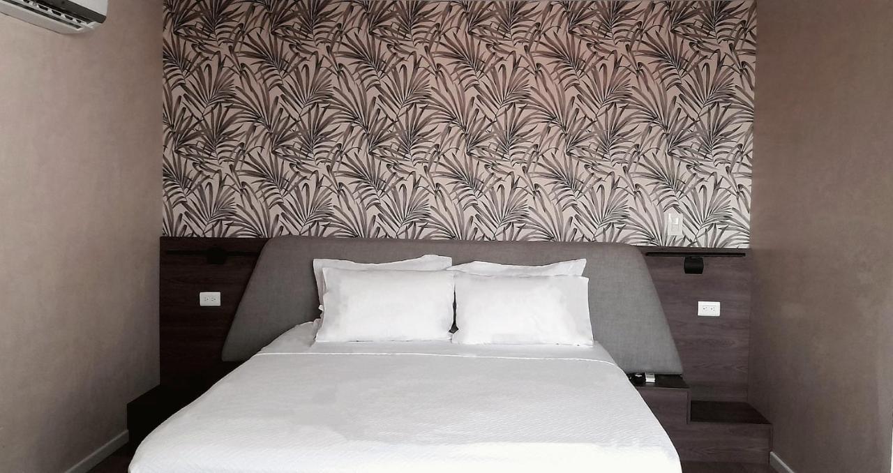 Eslait Hotel & Apartamentos 巴兰基亚 外观 照片
